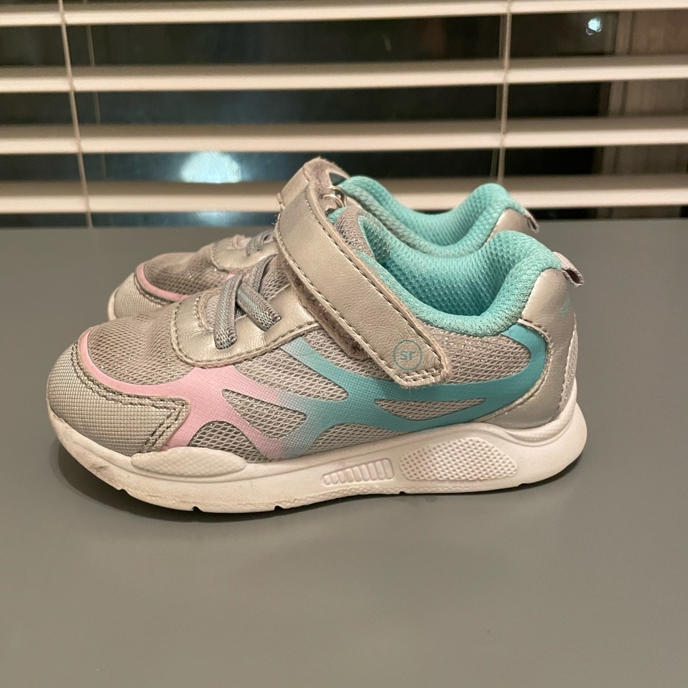 Stride Rite sneakers. Size 7m